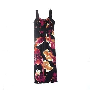 ⬇️ $25 Enfocus Studios Midi Length Floral Dress